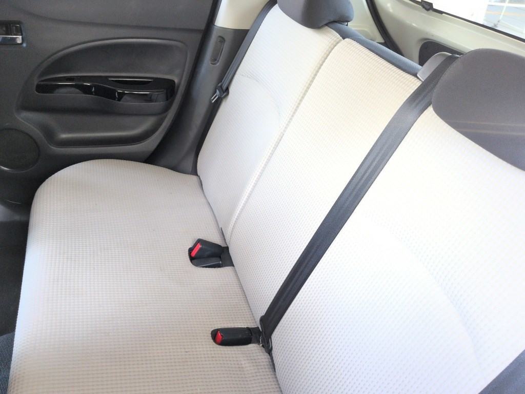 MITSUBISHI MIRAGE
