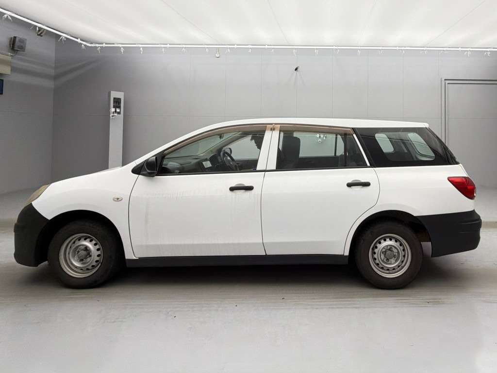 NISSAN AD VAN