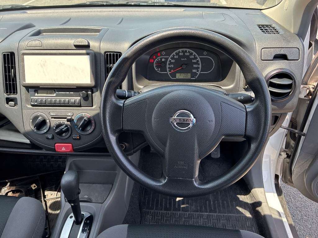 NISSAN AD VAN