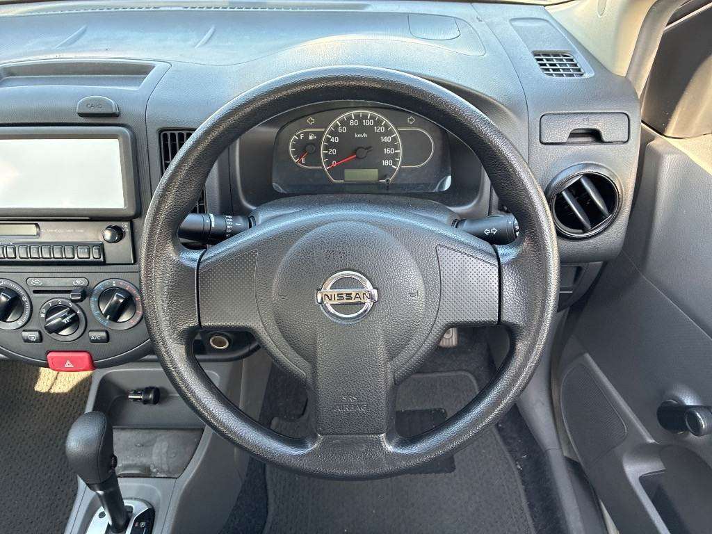 NISSAN AD VAN