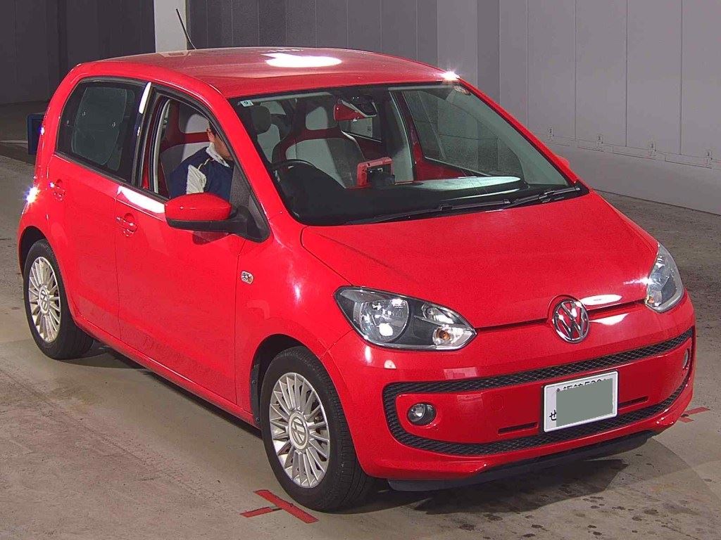 VOLKSWAGEN UP