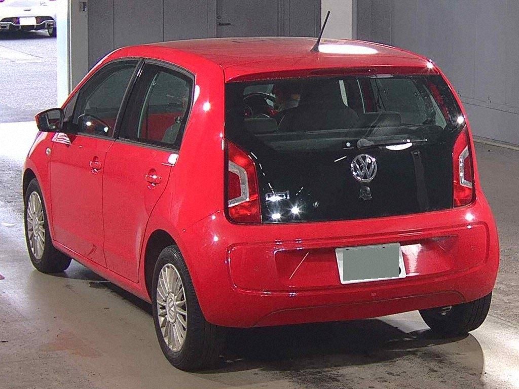VOLKSWAGEN UP