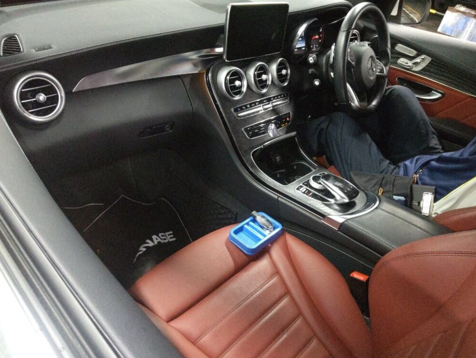 Mercedes C-Class C200